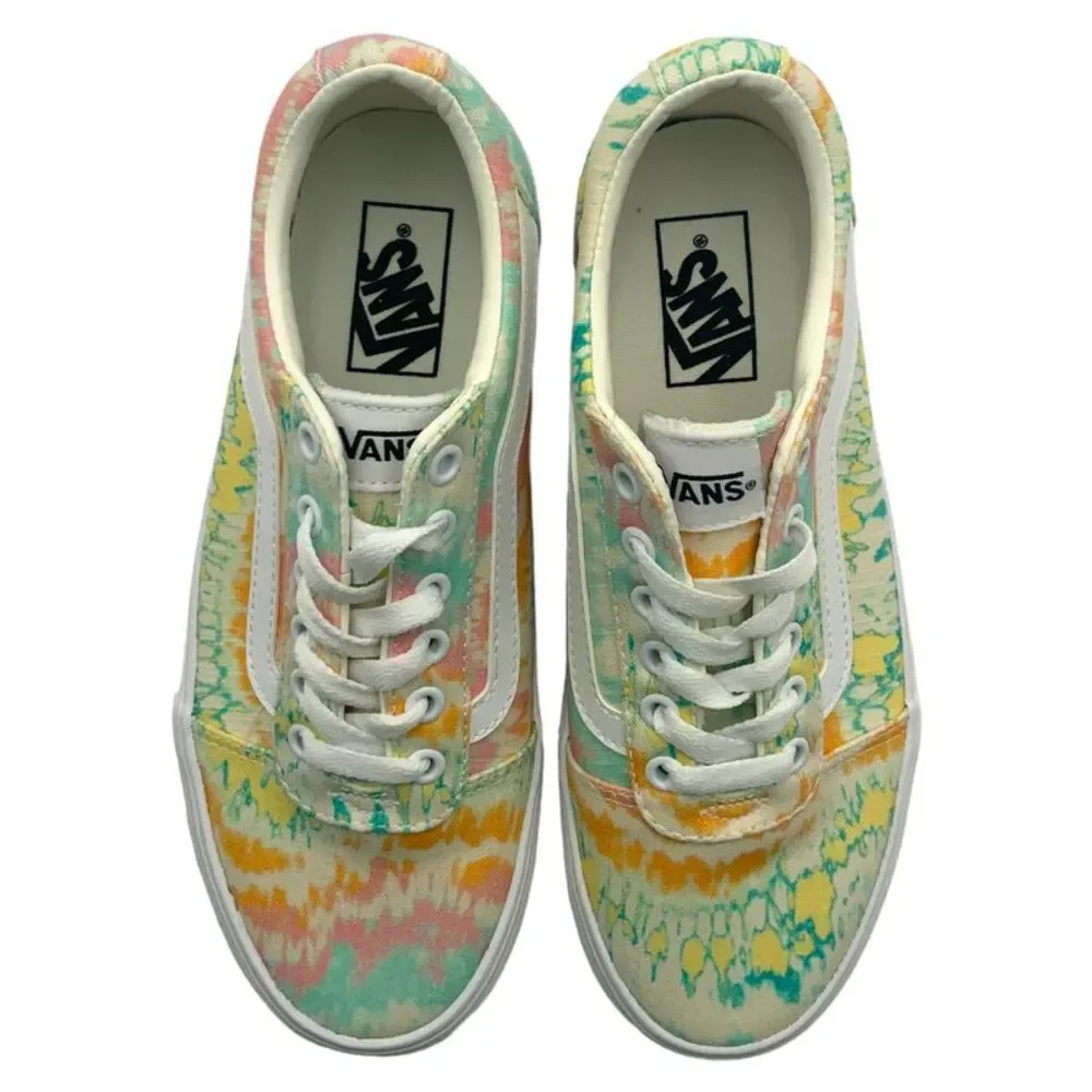 Vans Green and White Sneakers Classic Style - Picture 8 of 10